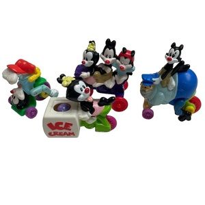 LOT 1994 McDonalds 4 Animaniacs Roller Car Plastic Toys